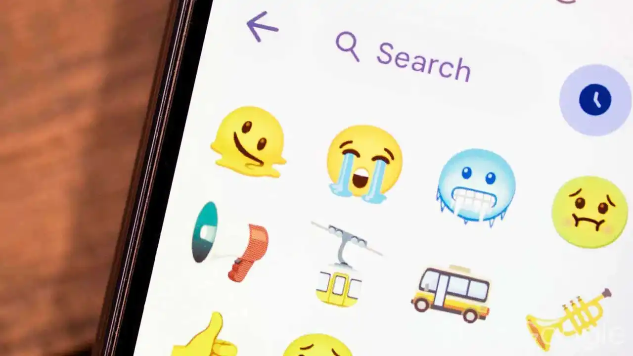 تصميم جديد.. غوغل تعيد صياغة الإيموجي مستوحى من أسلوب أبل 2025